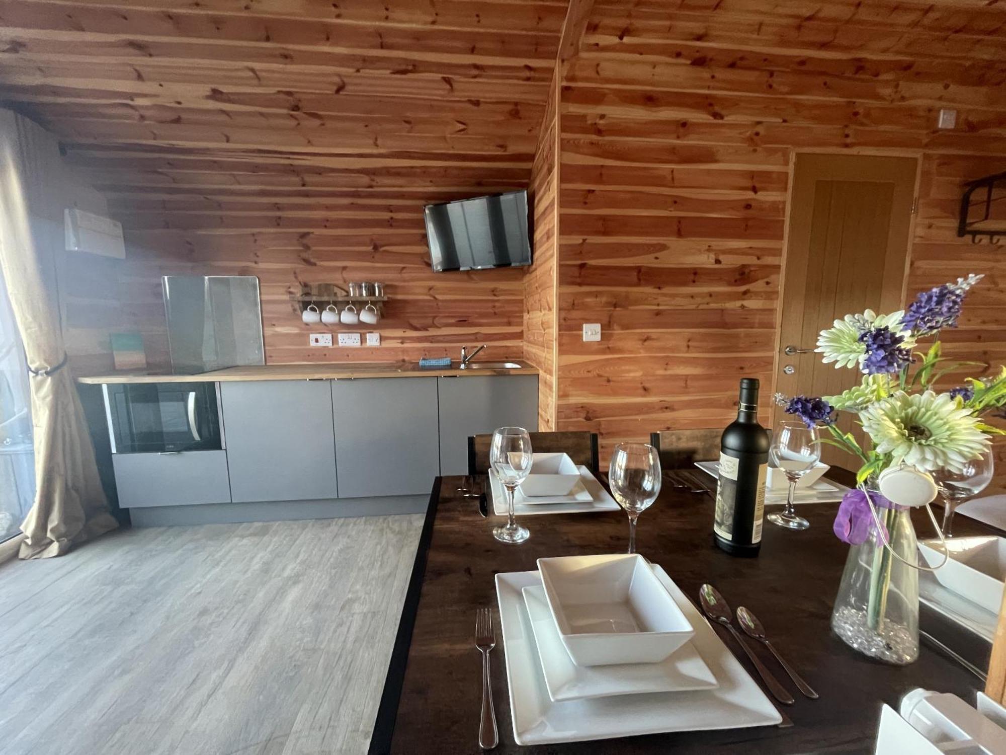 Lakeside Fishing Retreats Boston Bilik gambar