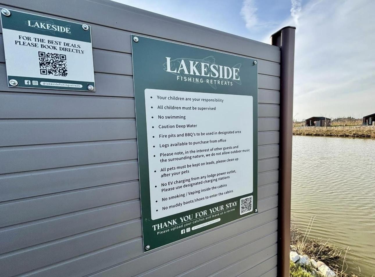 Lakeside Fishing Retreats Boston Bilik gambar